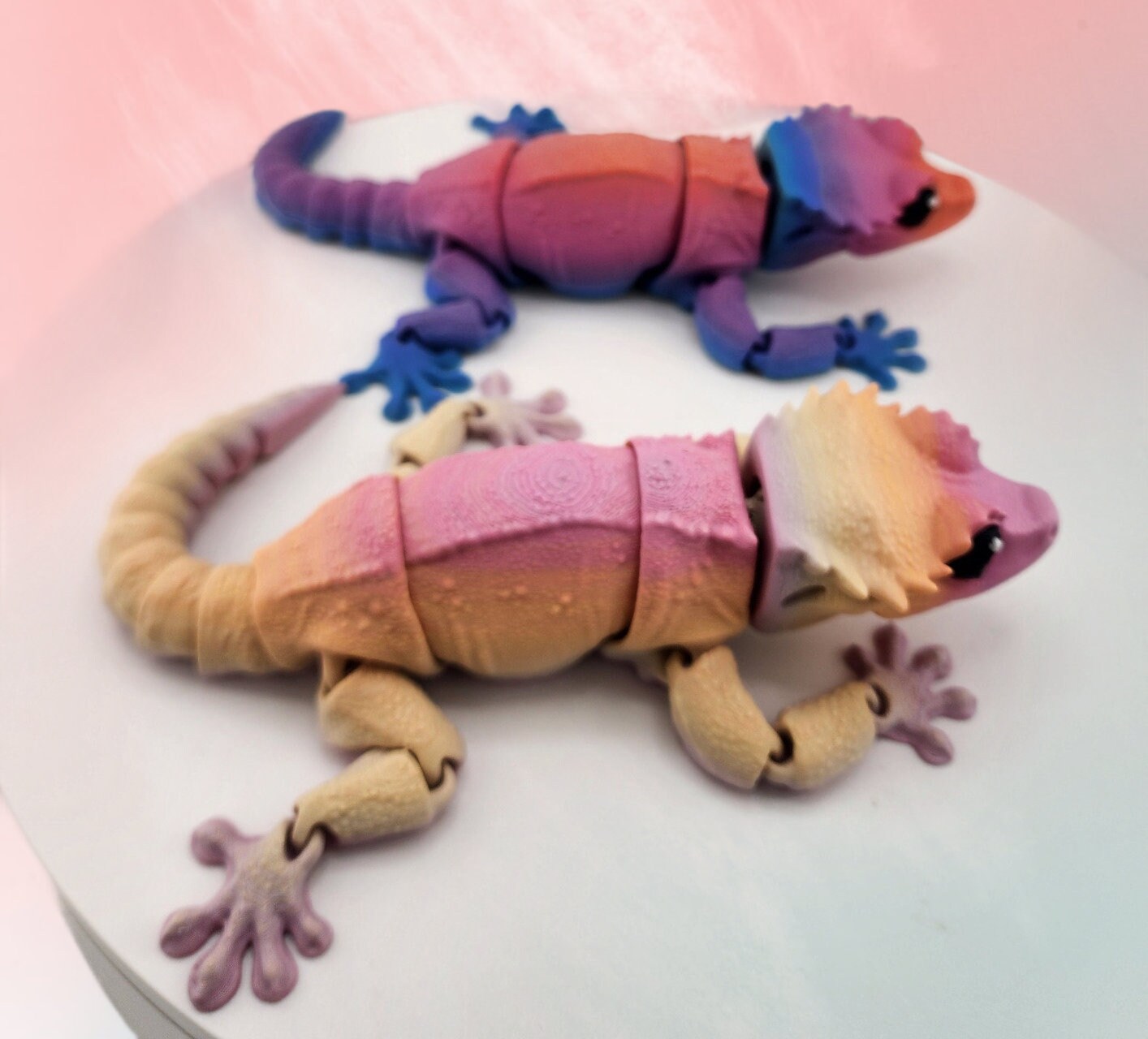 Large Crested Gecko - Articulated Toy