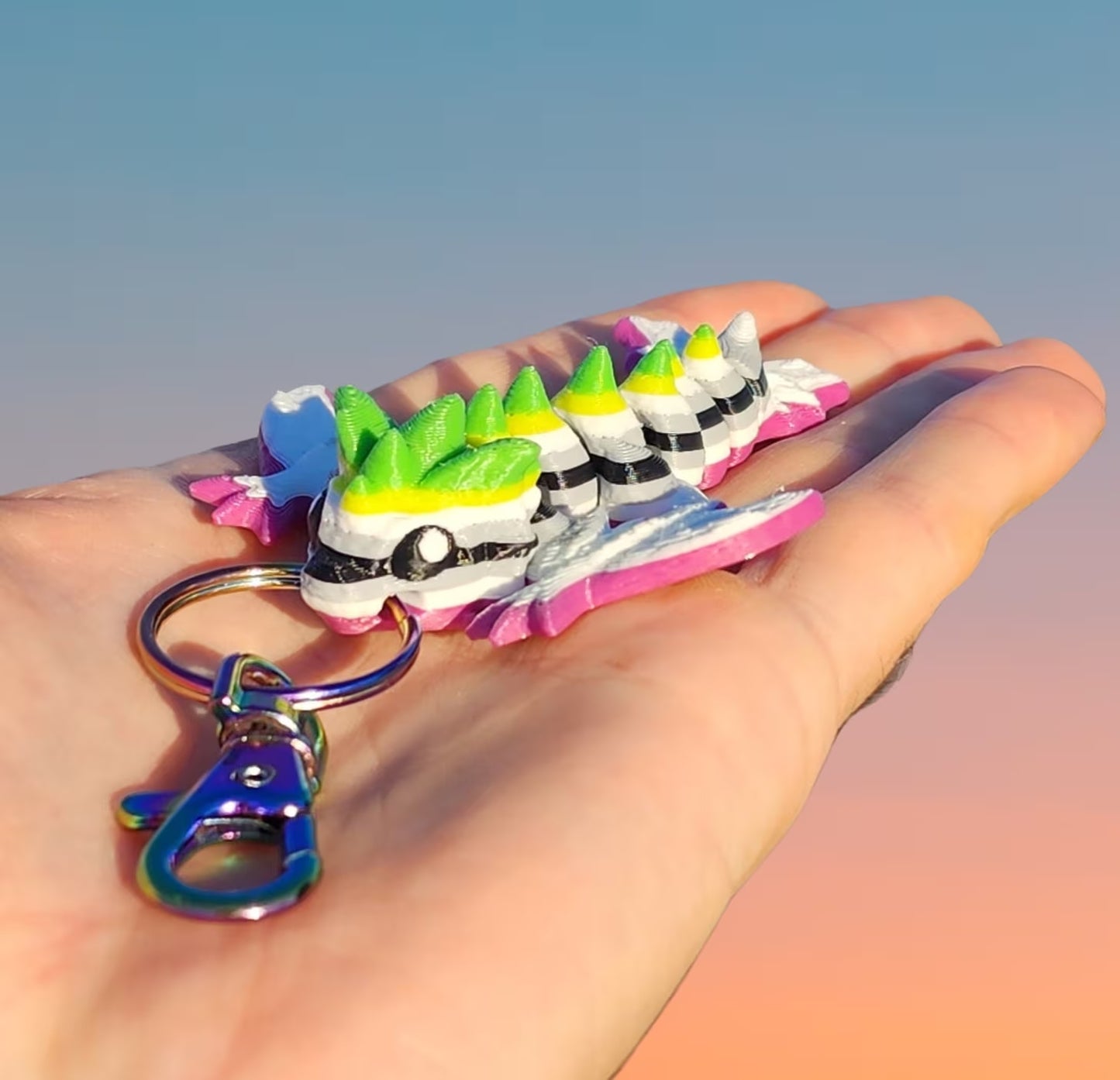 Aroace Pride Dragon - Articulated Keychain