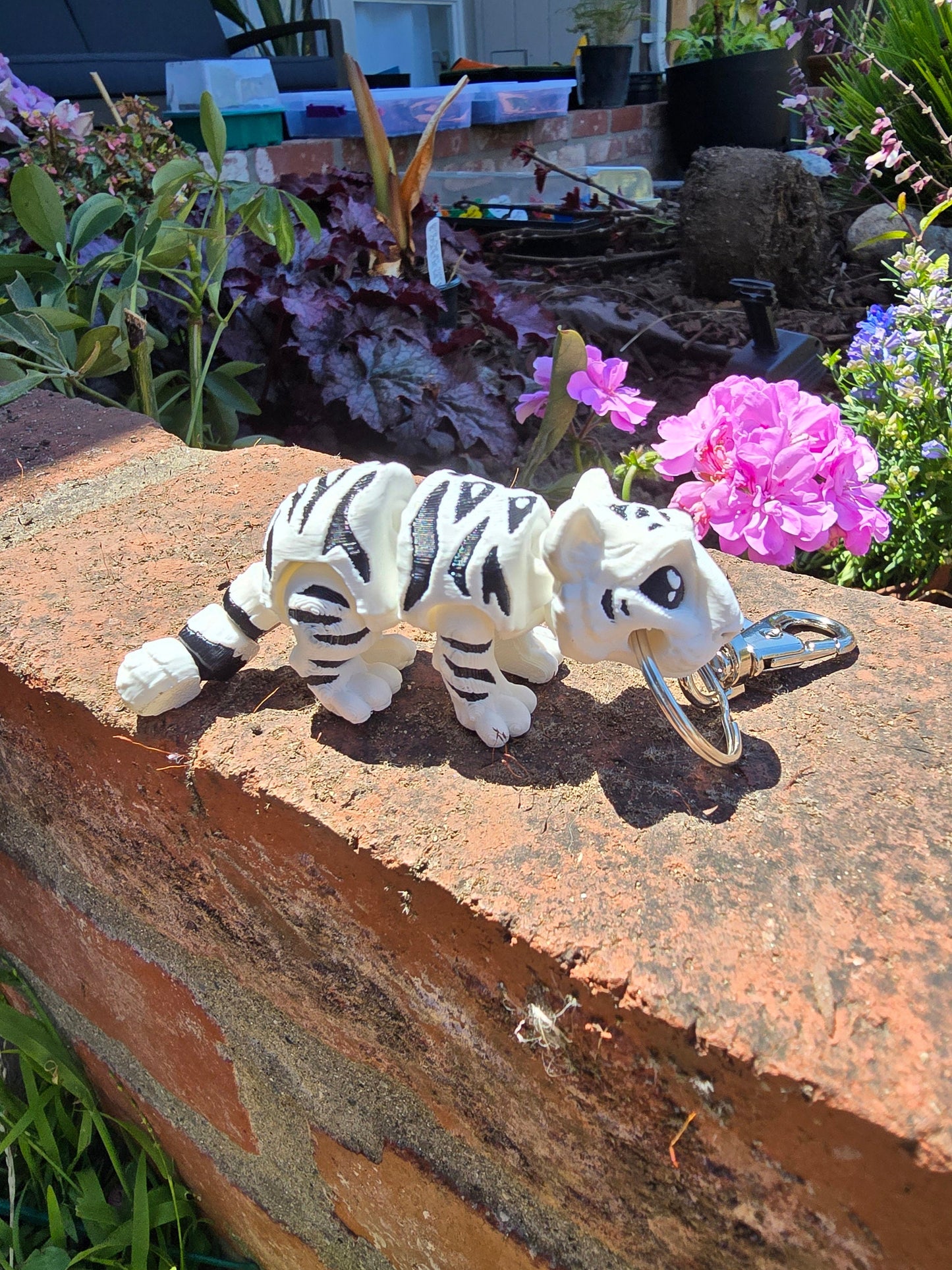 Cute Tiger Keychain  - Fun Poses! 3D Printed, Full Color - Fun Gift - Key Buddies - Unique Item - Articulated - Fidget Toy