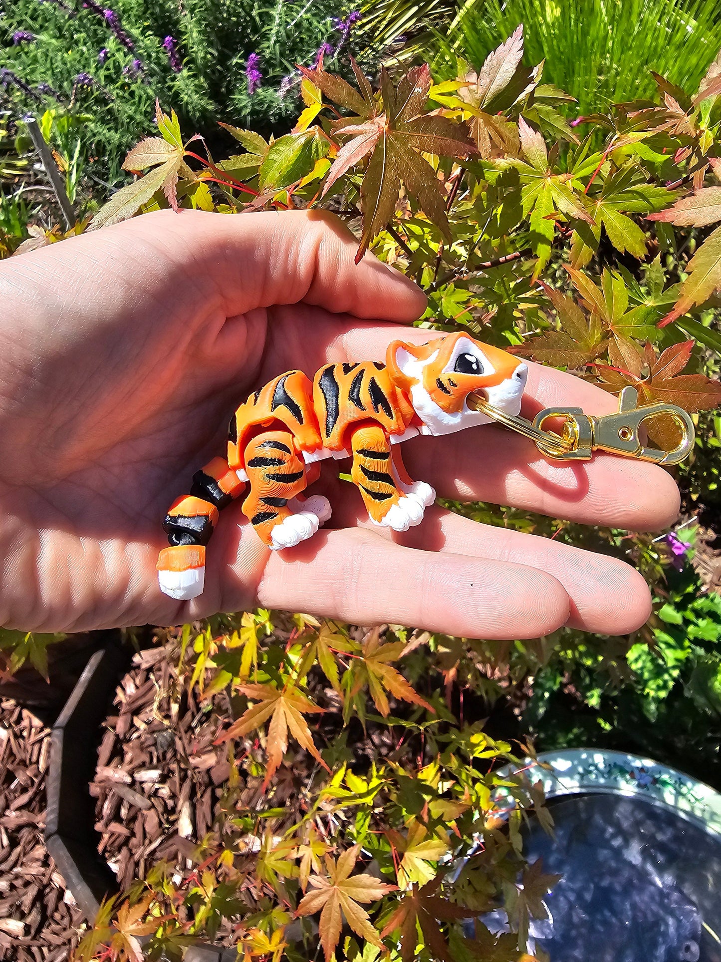 Cute Tiger Keychain  - Fun Poses! 3D Printed, Full Color - Fun Gift - Key Buddies - Unique Item - Articulated - Fidget Toy