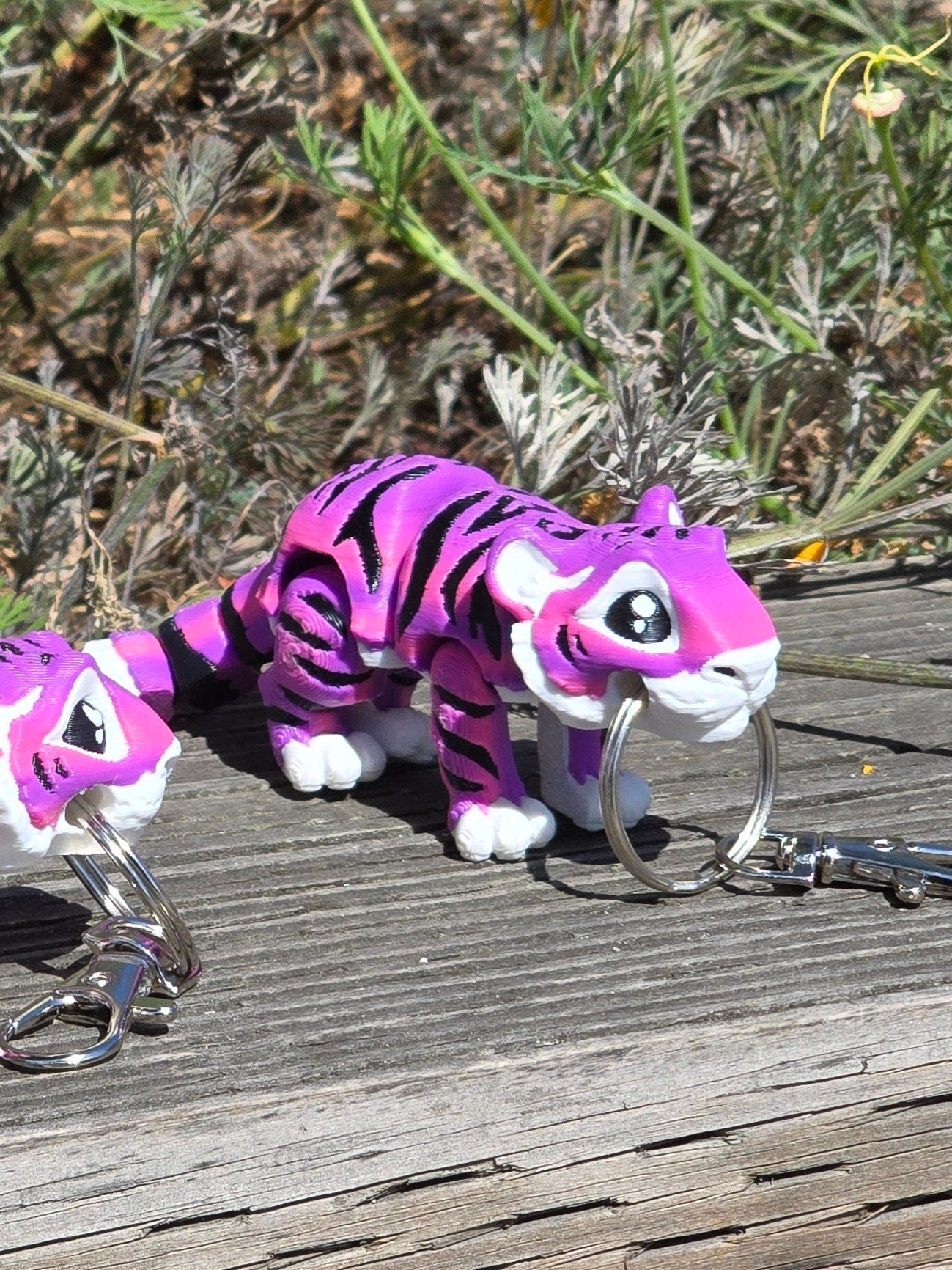 Cute Tiger Keychain  - Fun Poses! 3D Printed, Full Color - Fun Gift - Key Buddies - Unique Item - Articulated - Fidget Toy