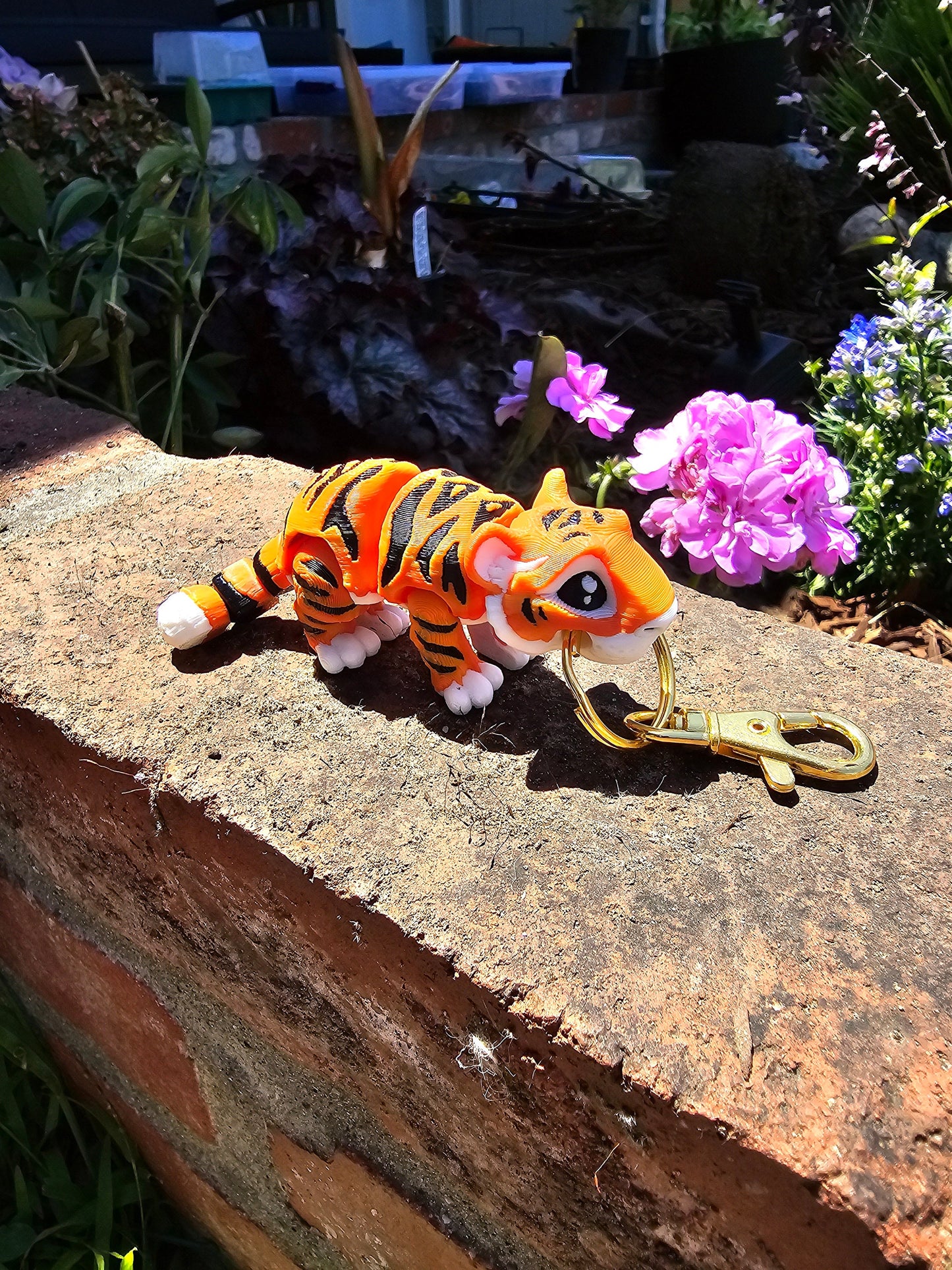 Cute Tiger Keychain  - Fun Poses! 3D Printed, Full Color - Fun Gift - Key Buddies - Unique Item - Articulated - Fidget Toy