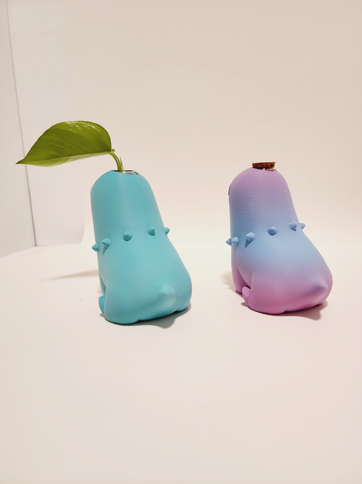 3D Printed Chikorita Plant Propagation Stand (Free Test Tube) Single Color, DIY Paint Yourself, Great Gift, Customizable Color Choices